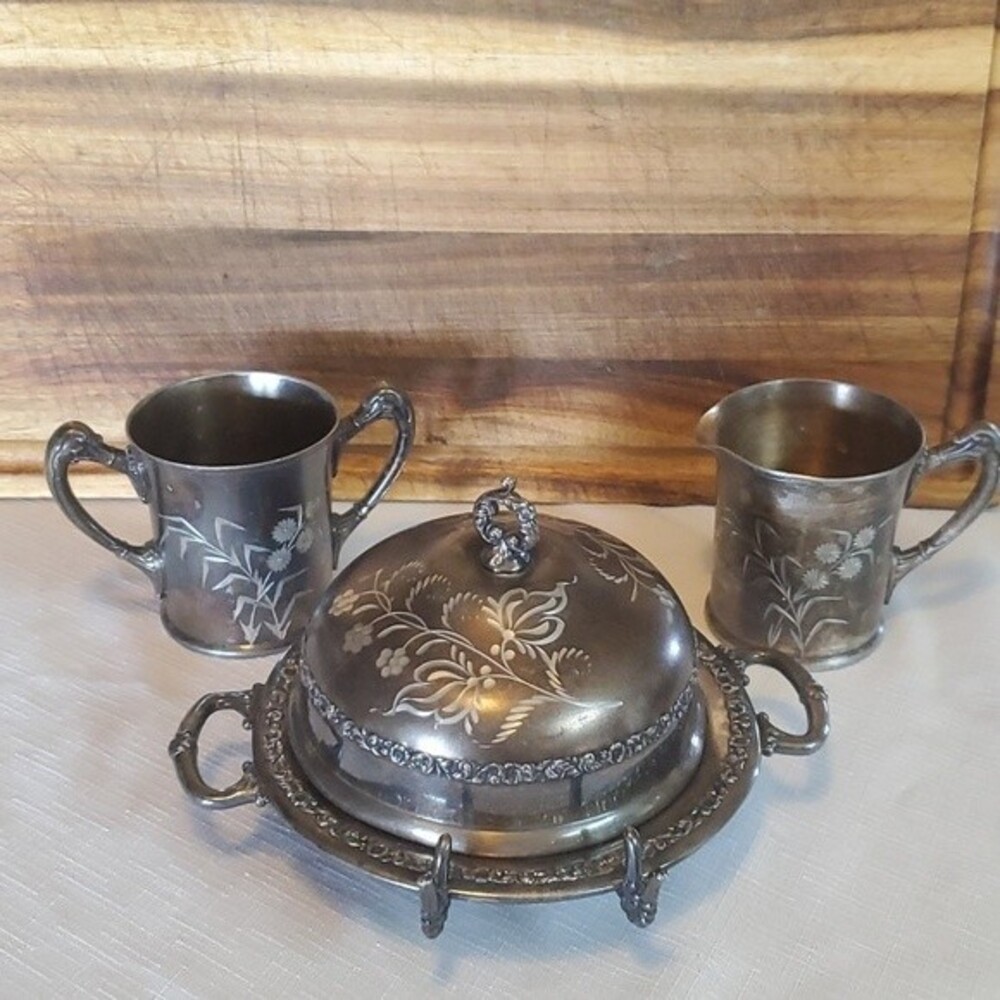 Pairpoint MNF quadruple plate BUTTER DISH CLOCHE plus lid creamer and open sugar